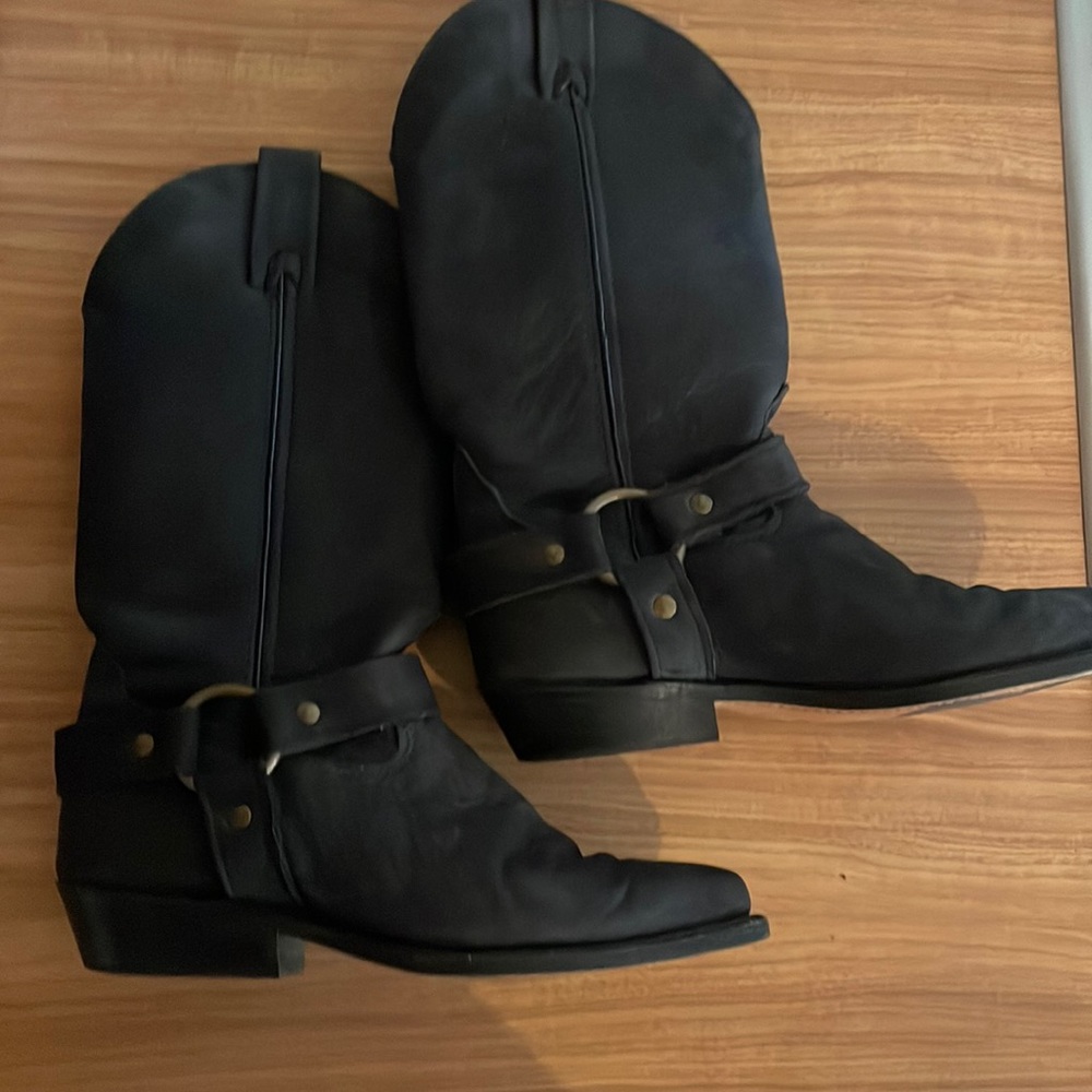 Wrangler Boots!! Good condition